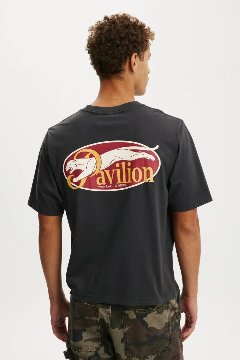 كوتون اون تيشيرت برسومات بقصة قصيرة